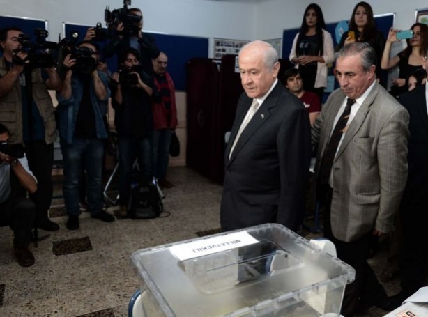 Foto - Liderler oylarını kullandı