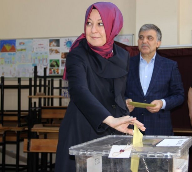 Foto - Liderler oylarını kullandı