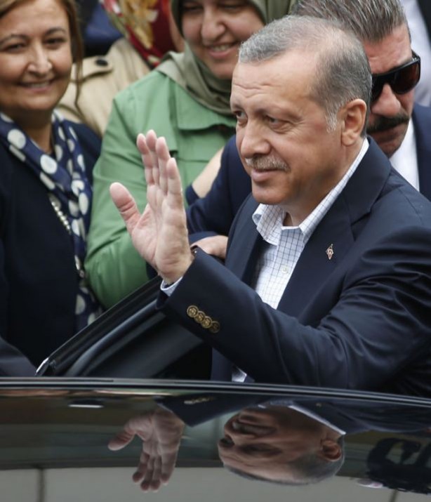 Foto - Liderler oylarını kullandı