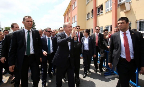 Foto - Liderler oylarını kullandı