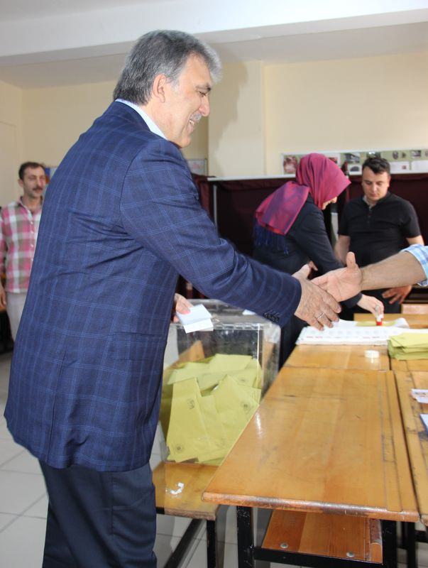 Foto - Liderler oylarını kullandı