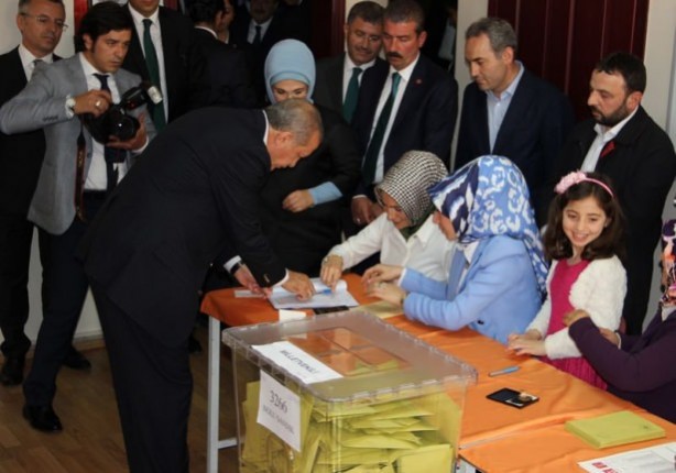 Foto - Liderler oylarını kullandı