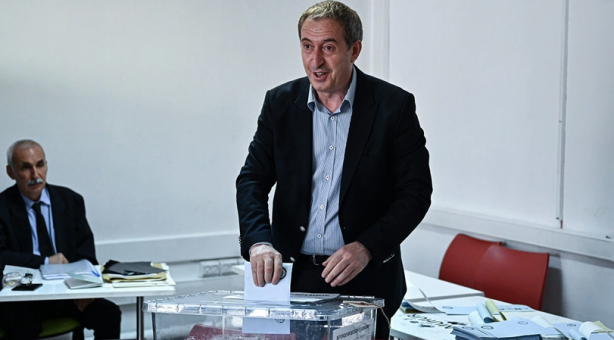 Foto - Liderler oyunu işte böyle kullandı! İlginç olan şey?