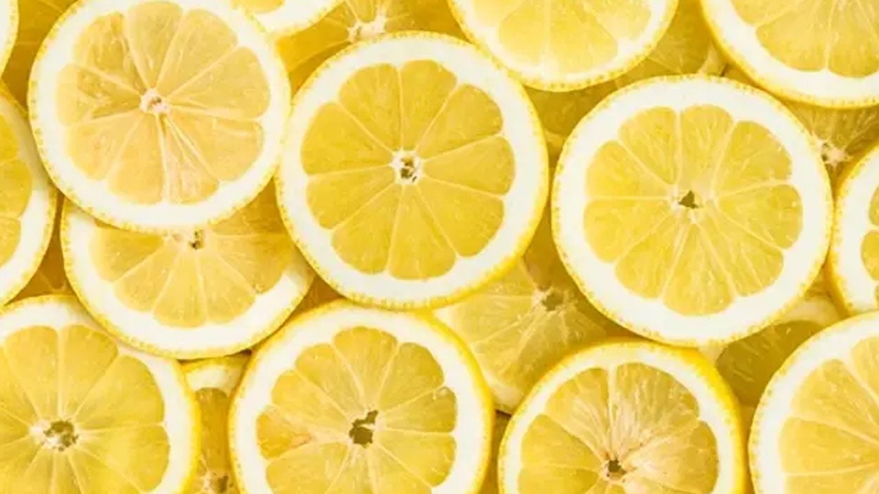 Limon 5 TL’ye alıcı bulamıyor: Markette 100 TL’ye kapış kapış satılıyor... Fiyatı tartışma konusu oldu