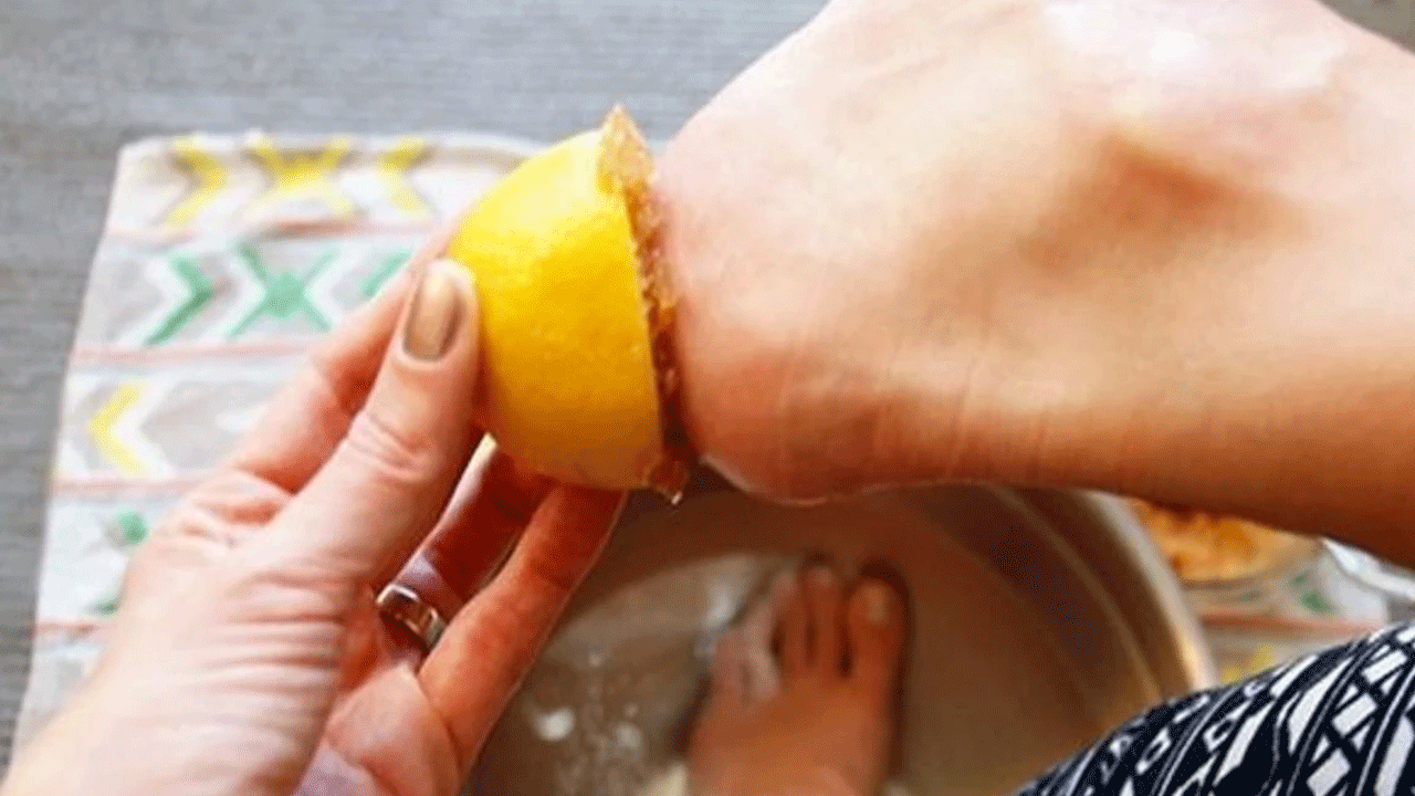 Foto - Etkisi kanıtlandı: Bakın ayak altına limon sürünce ne oluyor!