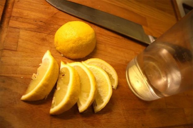 Foto - Limon suyunun mucizevi faydaları