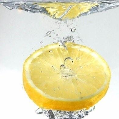 Foto - Limonlu su içmeniz için 8 sebep