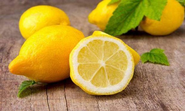 Foto - Limonlu su zayıflamaya yardımcı oluyor