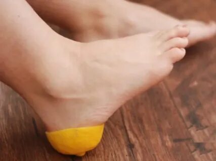 Foto - Limonu topuklarınıza sürerseniz bakın ne oluyor! O hastalıkları şıp diye kesiyor