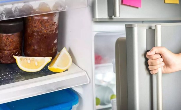 Foto - Limonun cilt için faydaları nelerdir? Limon suyu da tam dost! Hatırlayalım: Limonu sakın ikiye kesip dolaba koymayın 