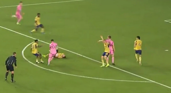 Foto - Lionel Messi viral oldu! Şaka değil gerçek... Böyle bir şeyi de yaptı sonunda... Yok artık daha neler!