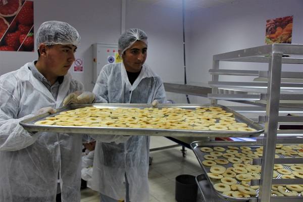 Foto - Lise değil adeta fabrika! 