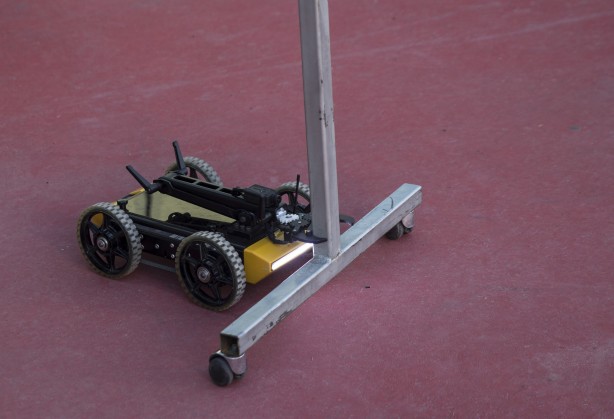 Foto - Lise öğrencileri yaptı! İşte 'bomba' imha robotu