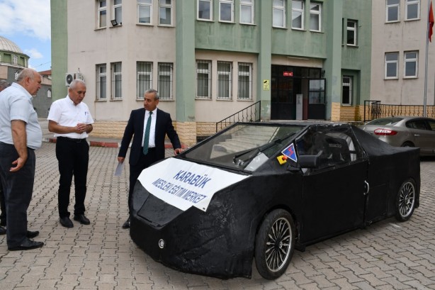 Foto - Lise öğrencilerinin tasarladığı elektrikli araçlar TEKNOFEST'e uğurlandı