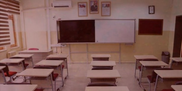 Foto - Lise sınıfta kalma puanı lisede kaç dersten kalınır?