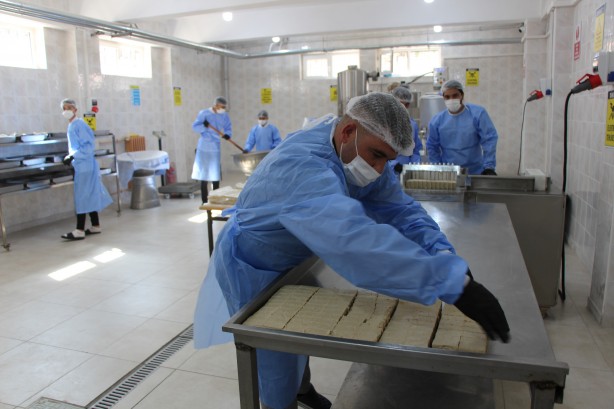 Foto - Liseliler ekmek üretiyordu! Şimdi ise…