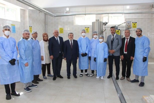 Foto - Liseliler ekmek üretiyordu! Şimdi ise…