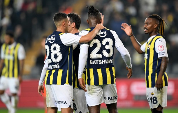 Livakovic’ten enteresan çıkış! Bu gelişmeyi Hırvatistan’a duyurdu…