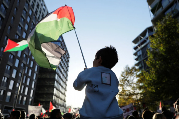 Foto - Londra'da Filistin'e destek yürüyüşü: 300 bin kişi katıldı