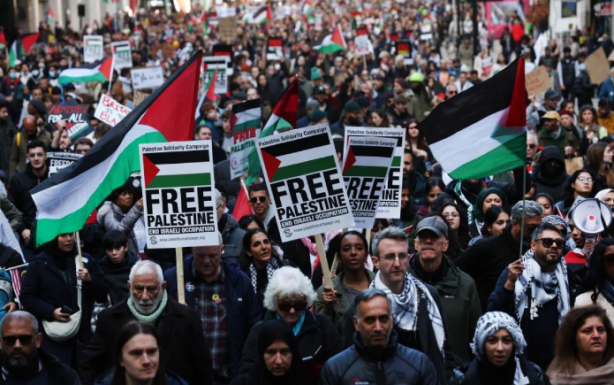 Foto - Londra'da Filistin'e destek yürüyüşü: 300 bin kişi katıldı