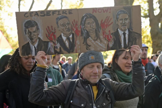Foto - Londra'da Filistin'e destek yürüyüşü: 300 bin kişi katıldı