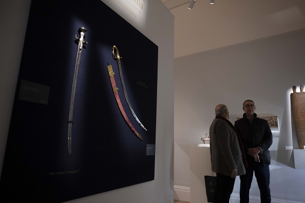 Foto - Londra'da İslam sanat eserleri sergisi açıldı