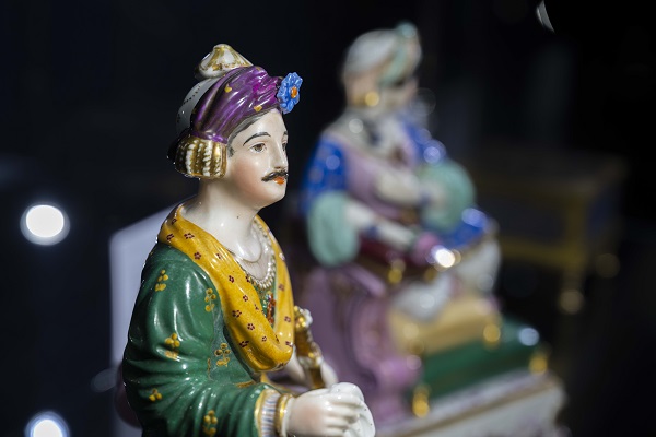 Foto - Londra'da İslam sanat eserleri sergisi açıldı