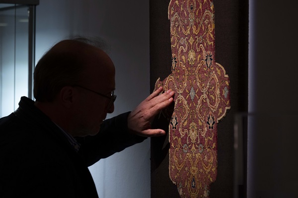 Foto - Londra'da İslam sanat eserleri sergisi açıldı