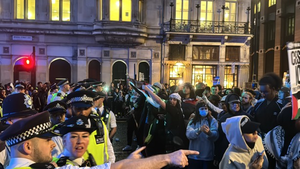 Foto - Londra'da katil İsrail'e tepki gösterdiler