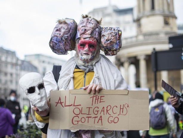 Foto - Londra'da Ukrayna için sokağa döküldüler!