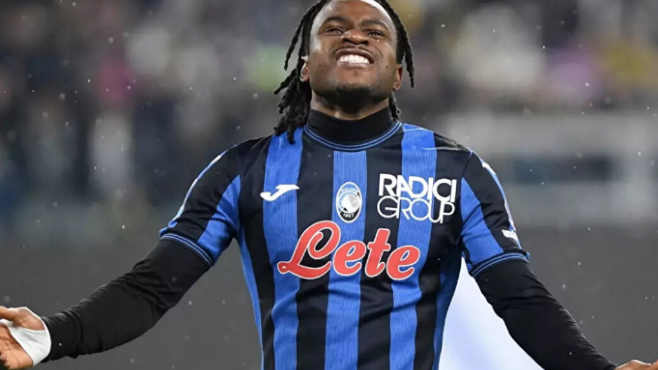 Lookman transferi bitti uçağı bile hazır! O da ihtimaller arasında geçti ve bitti...