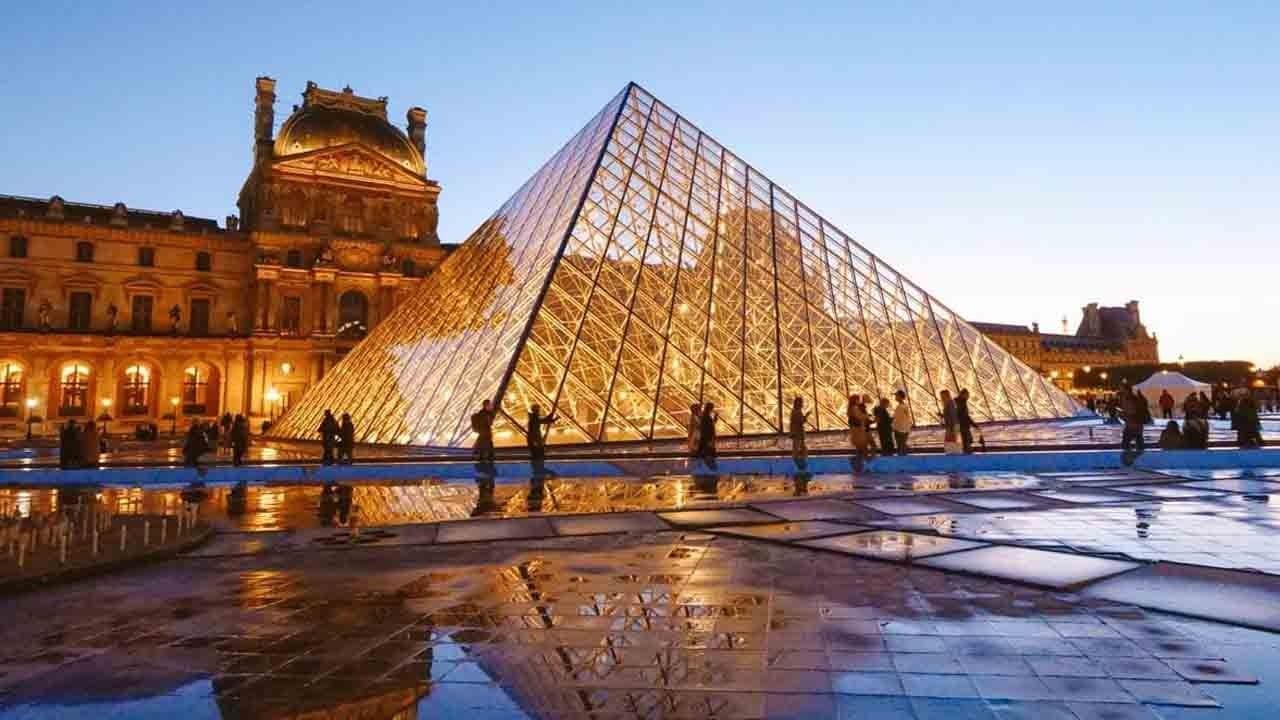 Louvre Müzesi olaylardan dolayı kapatıldı! Binlerce paha biçilmez eser korumaya alındı!