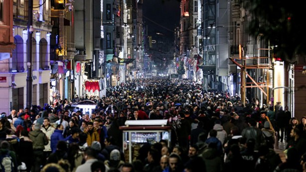 Foto - Lübnanlı isimden Taksim'de büyük alçaklık! Görenler çileden çıktı