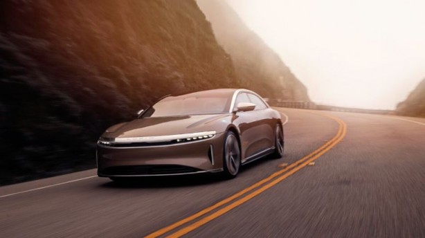 Foto - Lucid, Tesla'ya rakip olacak