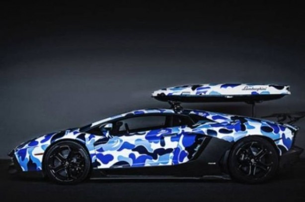 Foto - Lüks otomobillere sıra dışı renkler