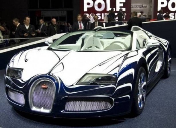 Foto - Lüks otomobillere sıra dışı renkler