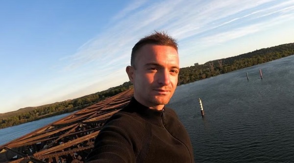 Foto - Maalesef akıllanan yok! Sosyal medya esareti yine yaptı yapacağını