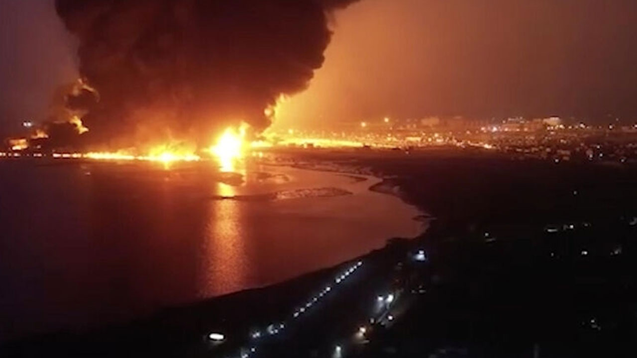 Foto - Maalesef petrolün can damarı vuruldu