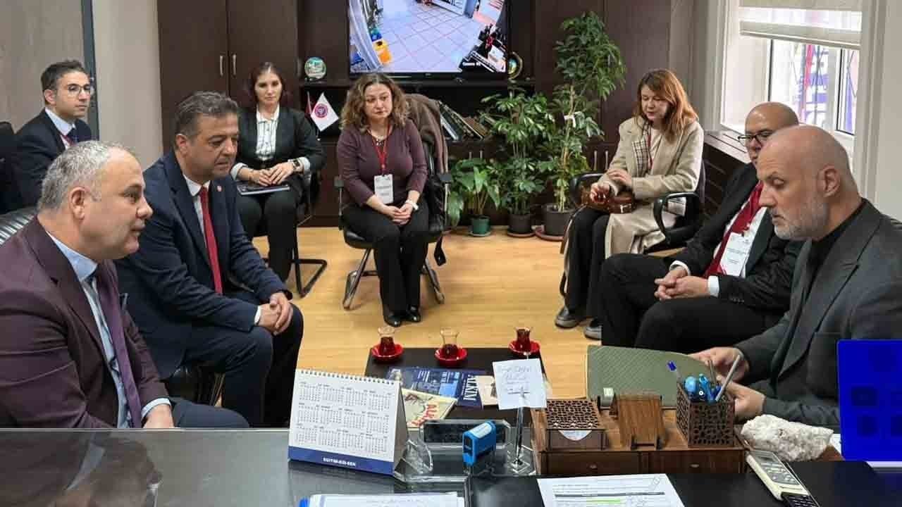 Foto - Maarif hafızası geleceğe taşınıyor: Eğitim tarihine dijital koruma