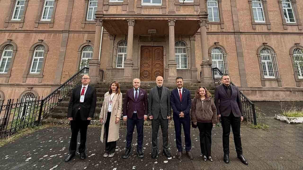 Foto - Maarif hafızası geleceğe taşınıyor: Eğitim tarihine dijital koruma