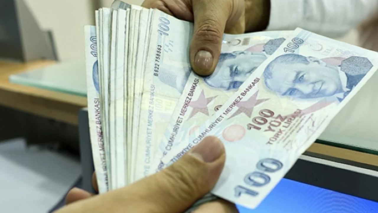 Maaşlara yeni düzenleme: Emekliye zam gündemde