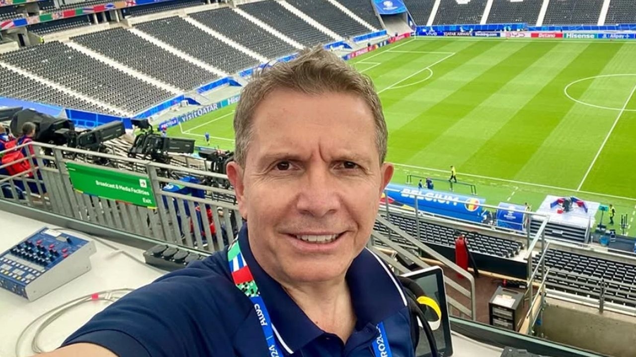 Foto - Maç anlatırken kalp krizi geçirmişti! Türkiye’nin en ünlü spor spikeri Erdoğan Arıkan’la ilgili flaş gelişme! Az önce duyuruldu