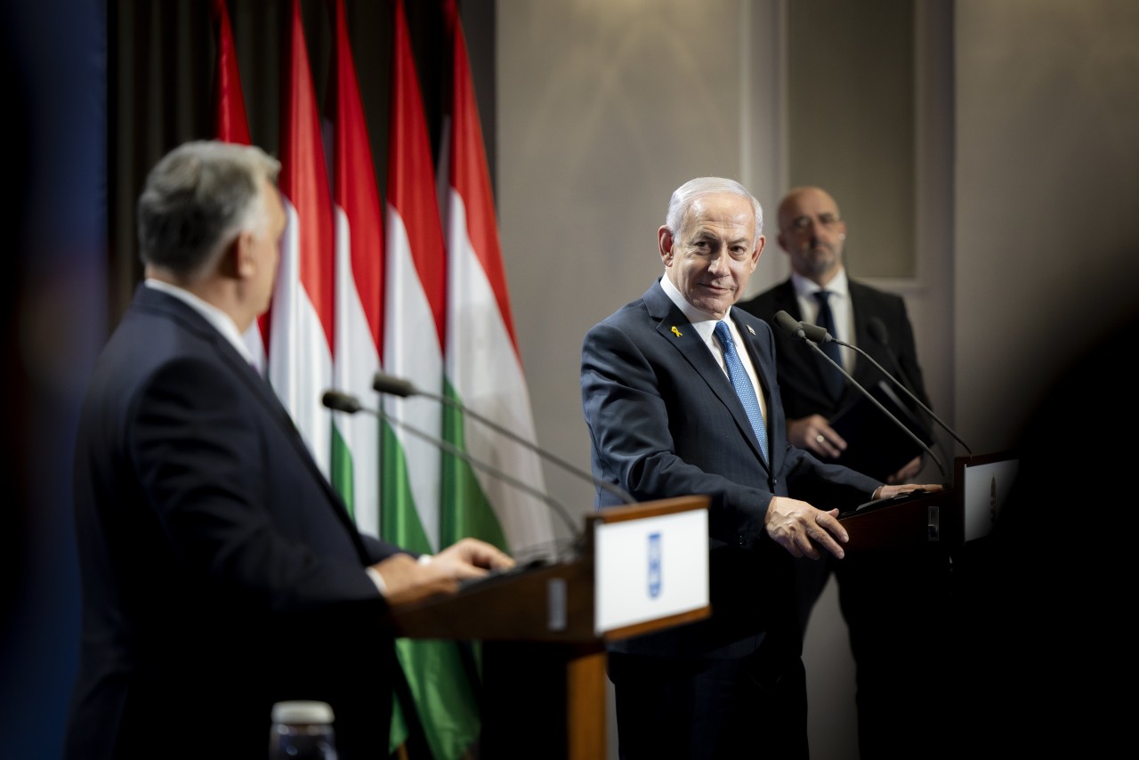 Foto - Macaristan Başbakanı Orban: Siyasi mahkemeye döndü dedi ve çekilme kararı aldı