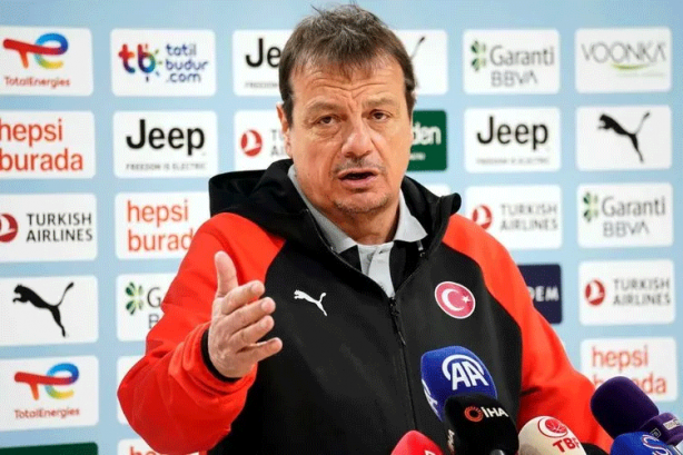 Foto - Maccabi maçı sornası Ergin Ataman'dan sert sözler: "Ben Türk vatandaşıyım, bana hiçbir şey yapamazsınız!"