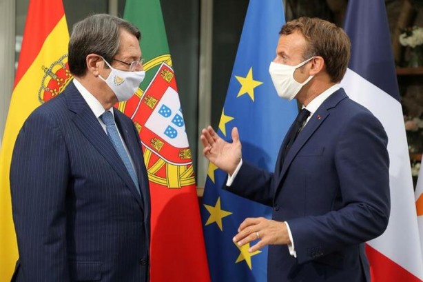 Foto - Macron'un istediği olmadı! Türkiye'ye saldırganlığı o iki ülke engelledi