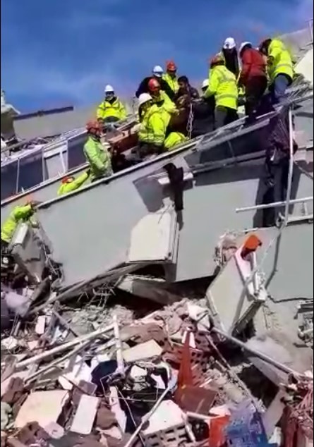 Foto - Maden işçileri Kahramanmaraş’ta 2 kişiyi enkaz altında sağ çıkardı