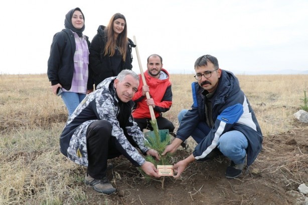Foto - Maden şehitleri anısına fidan dikildi