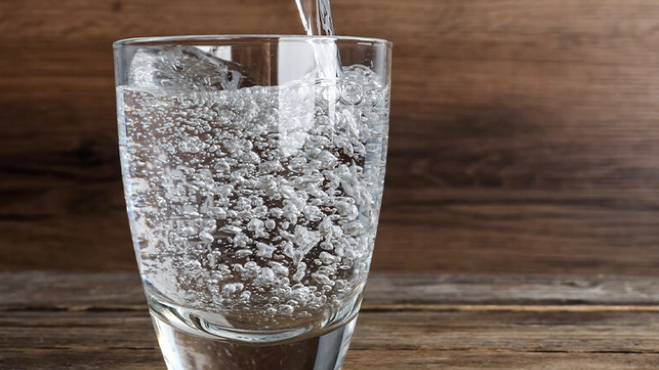 Foto - Maden suyu hem saça hem cilde faydalı! Say say bitmeyecek özelliklerini mutlaka öğrenmelisiniz...