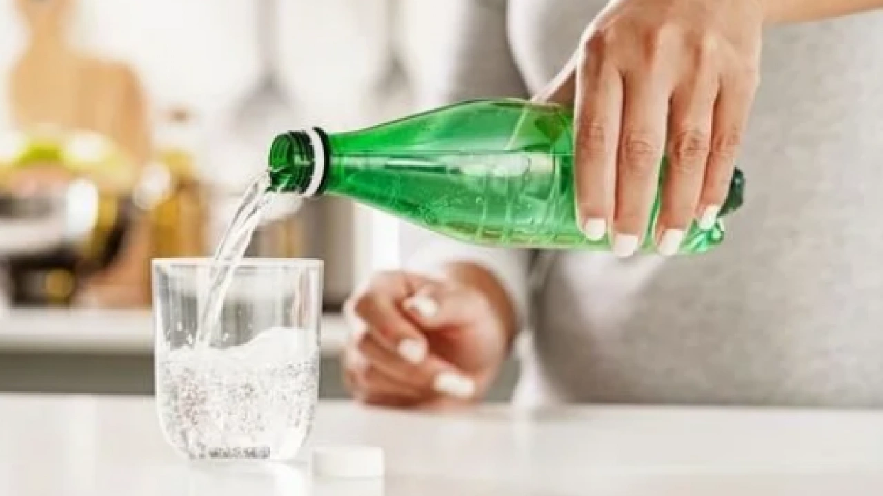 Foto - Maden suyu hem saça hem cilde faydalı! Say say bitmeyecek özelliklerini mutlaka öğrenmelisiniz...