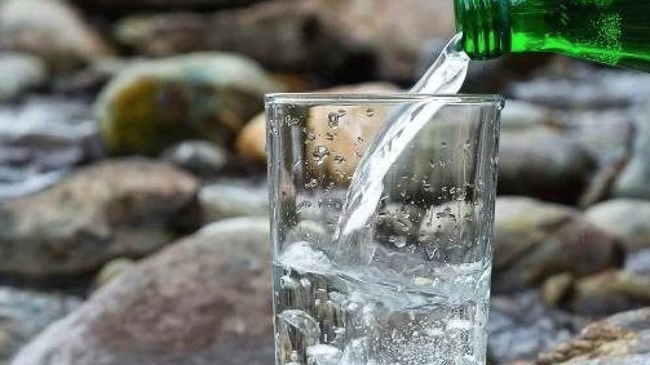 Foto - Maden suyu içen herkesi ilgilendiriyor! Ağır yemekler sonrası ilaç niteliğinde hemen...